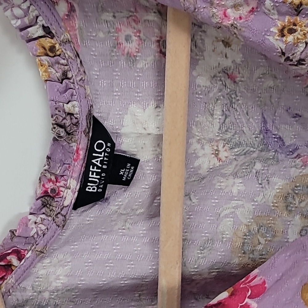 Lavendar Short Sleeve Blouse XL Buffalo David Bitton - Picture 2 of 3